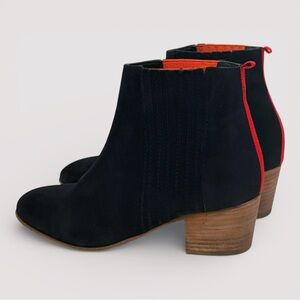 Boden Navy Suede Ankle Boots EU 38 US 7–7.5 Block Heel